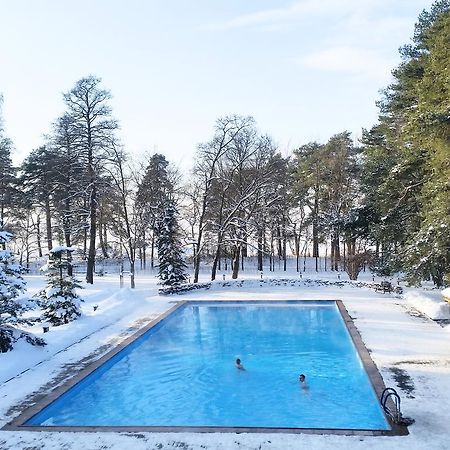 Skandinavia Country Club And Spa Sestrorețk Exterior foto